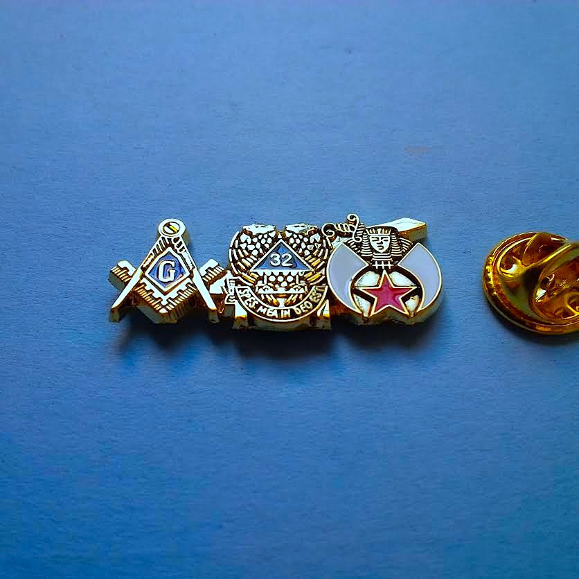 Large 3 in one Master 32nd Degree Shriners Lapel Pin Large 3 in one Master 32nd Degree Shriners Lapel Pin