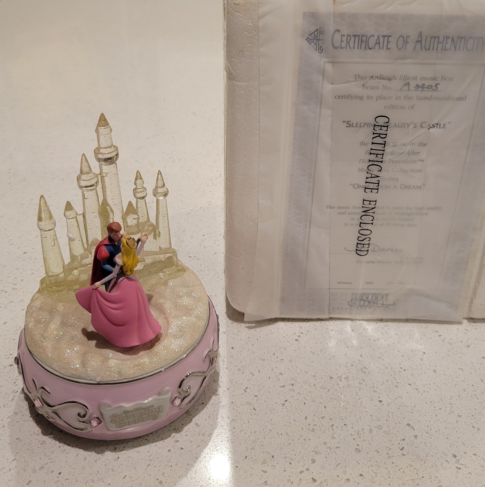 Ardleigh Elliott Disney Sleeping Beauty\'s Castle Happily Ever After Music Box