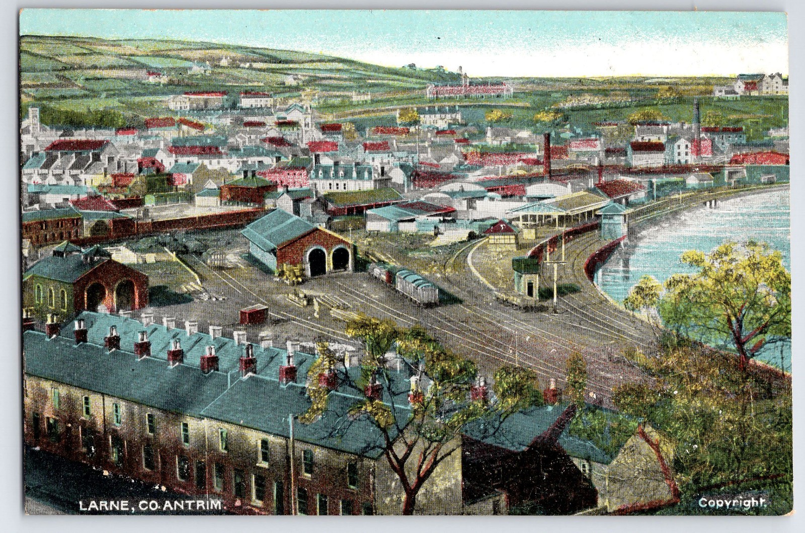 [4M10] Postcard Unused, Larne County Antrim Ireland