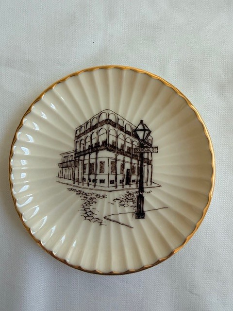 Vintage 1973 Lenox French Quarter New Orleans Plate Gold Trim USA Vintage 1973 Lenox French Quarter New Orleans Plate Gold Trim USA