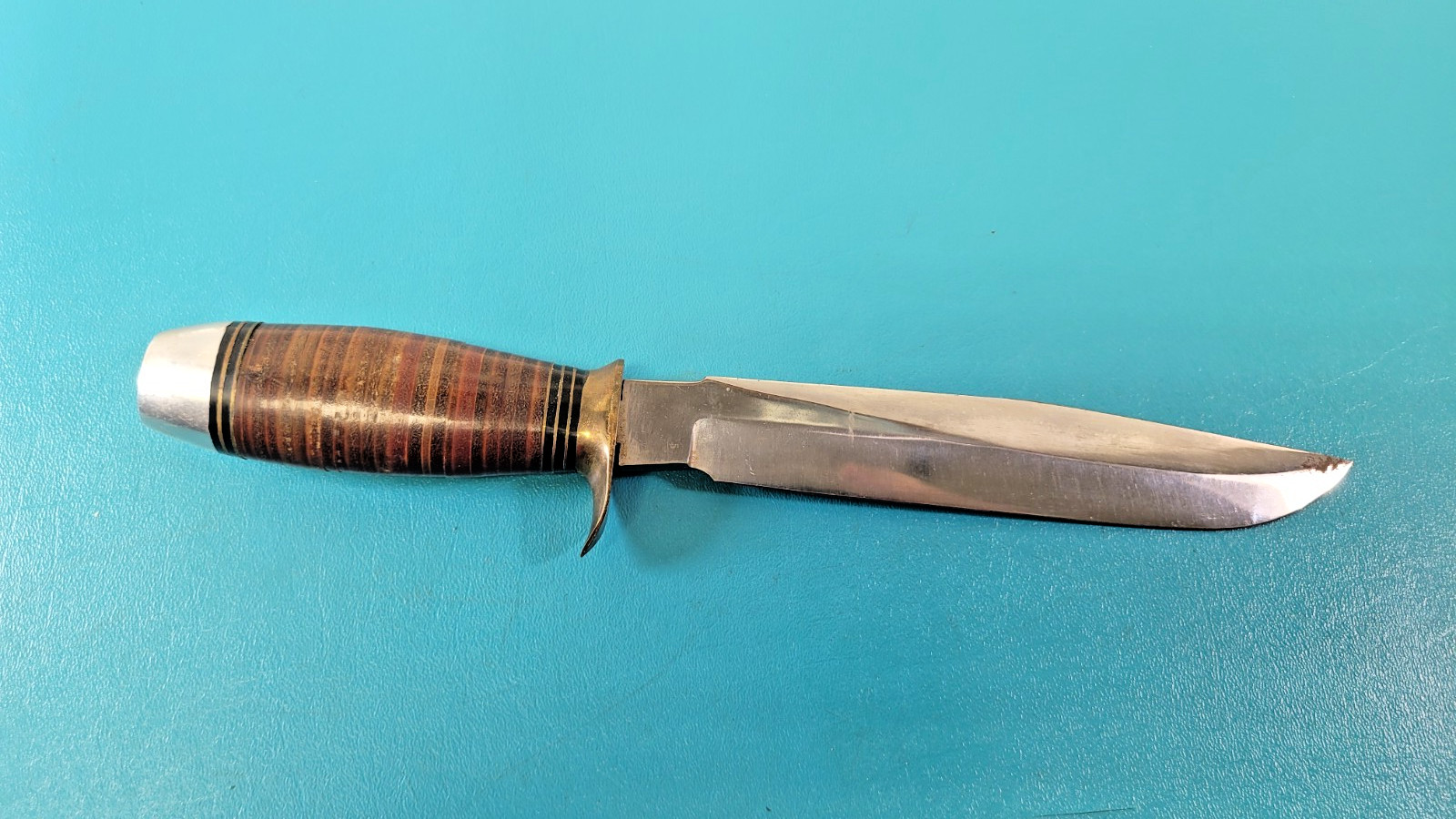 Large EIG Cutlery Italy Fighting Dagger Knife Stacked Leather c. 1950's TR1955