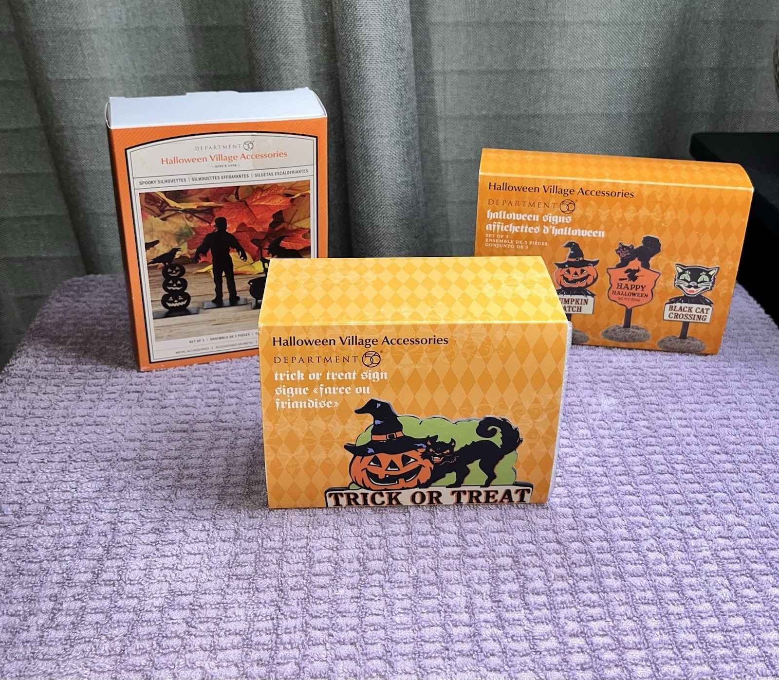 Department 56 Halloween Village Accessories Boxed Set of 3 Metal Pumpkin Cat