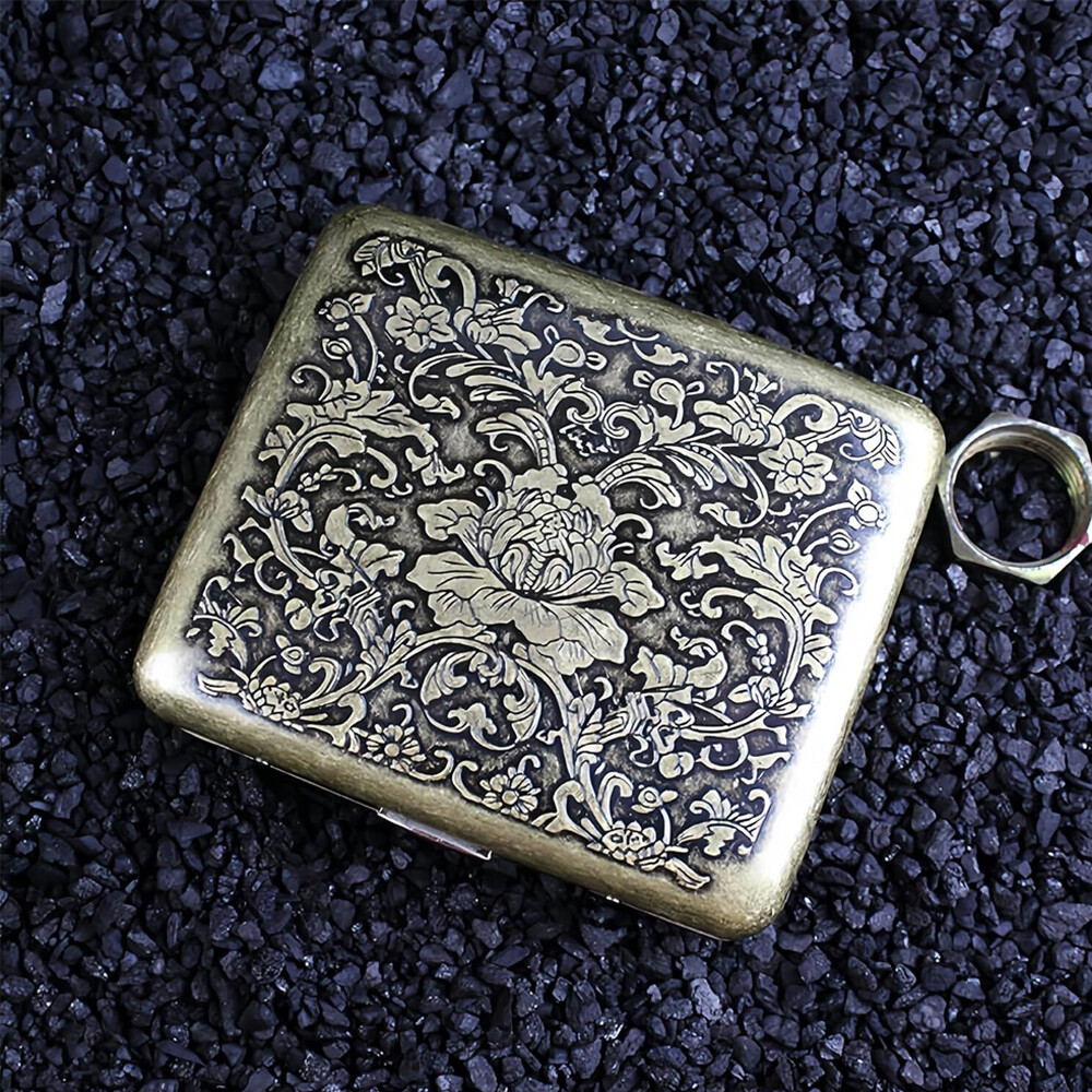 Vintage Metal Cigarette Case Box Tobacco Holder for 20pc King Cigarettes Vintage Metal Cigarette Case Box Tobacco Holder for 20pc King Cigarettes
