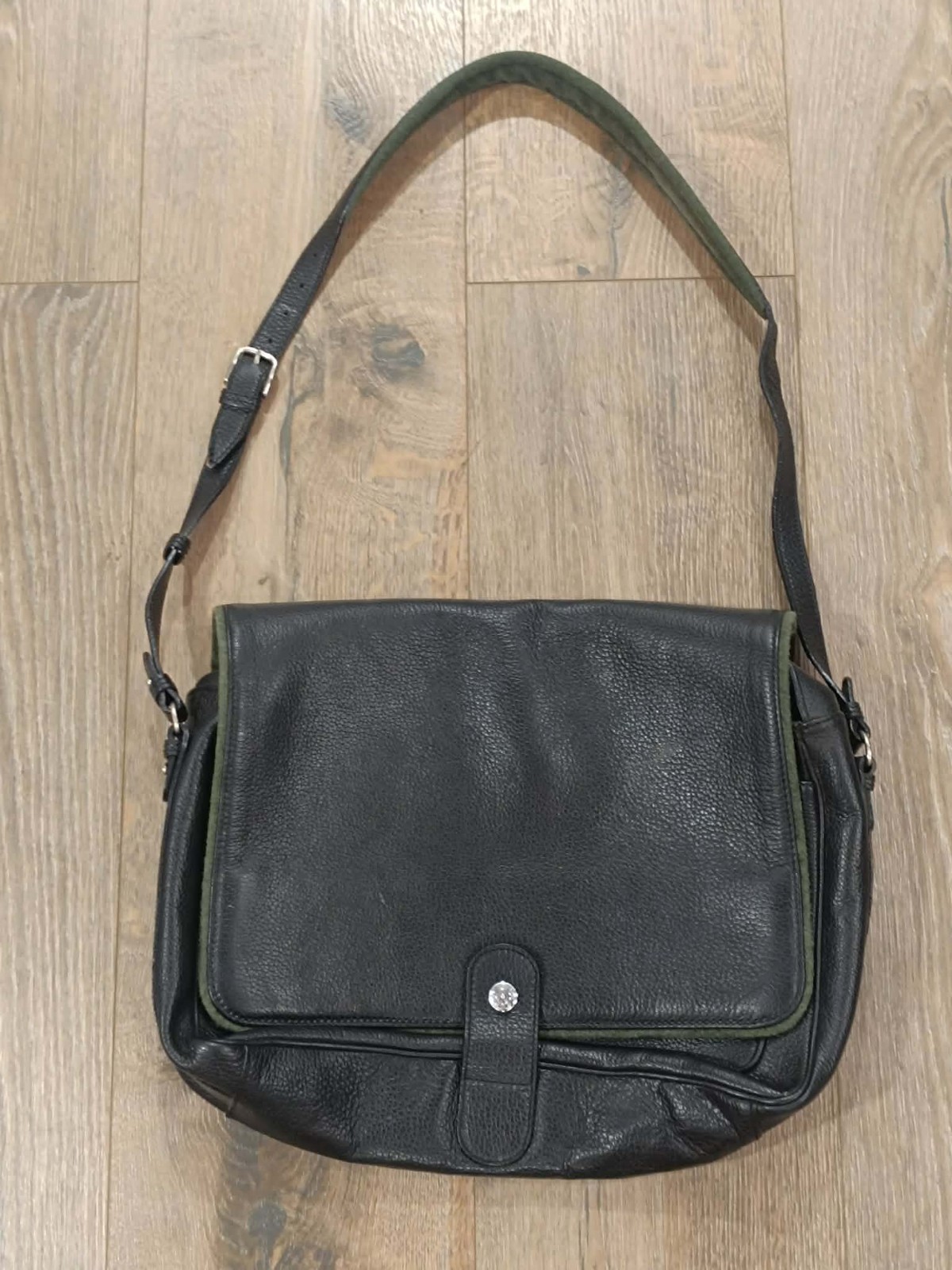 Rare Vintage BALLY PENTAX Luxury Black Leather Bag
