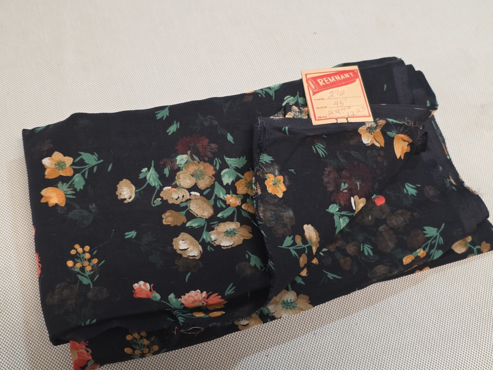 VTG Kanebo Japanese Sheer Voile Fabric 2.5 Yds 41x92 Floral Daisy Remnant Tag
