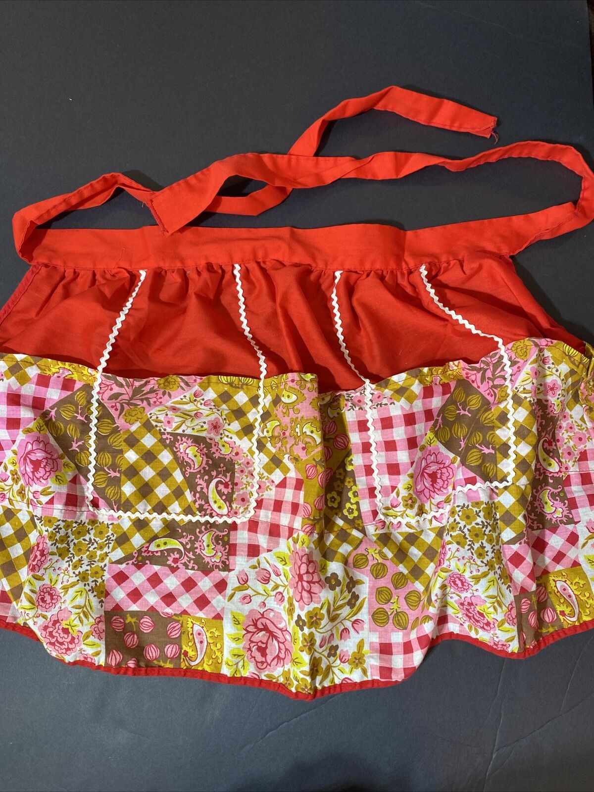Vintage Mid Century Half Apron Floral Checked Red Pink Green Pockets