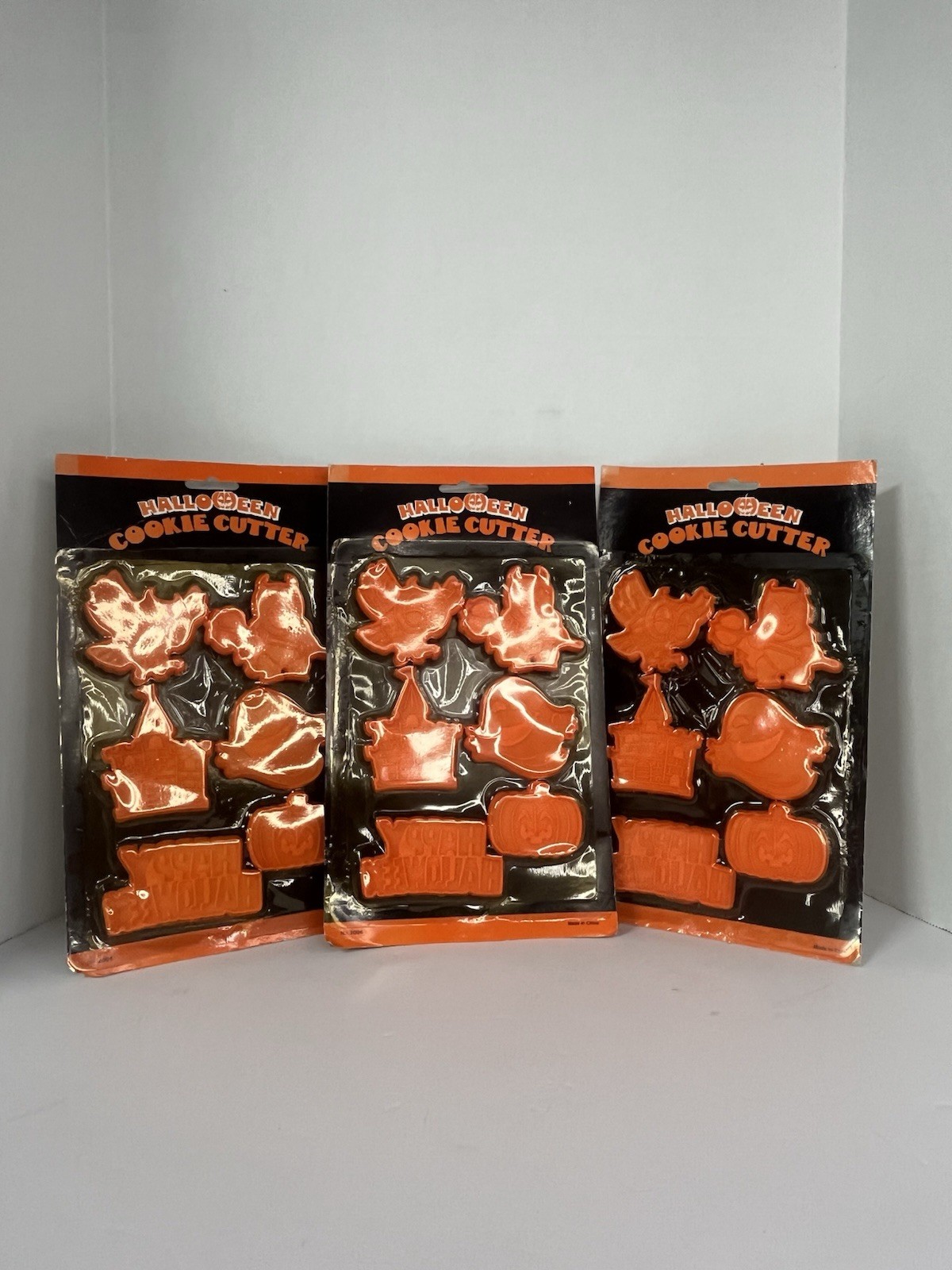 Halloween Cookie Cutter Set NOS Set of 6 Original Packaging LOT x3 PKGS Vintage Halloween Cookie Cutter Set NOS Set of 6 Original Packaging LOT x3 PKGS Vintage