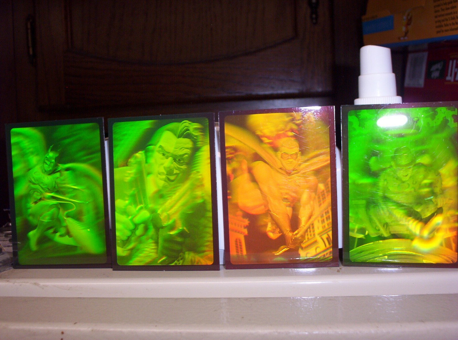 1995 FLEER BATMAN FOREVER METAL INSERT 4 CARD HOLOGRAM SET GOTHAM RIDDLER ROBIN