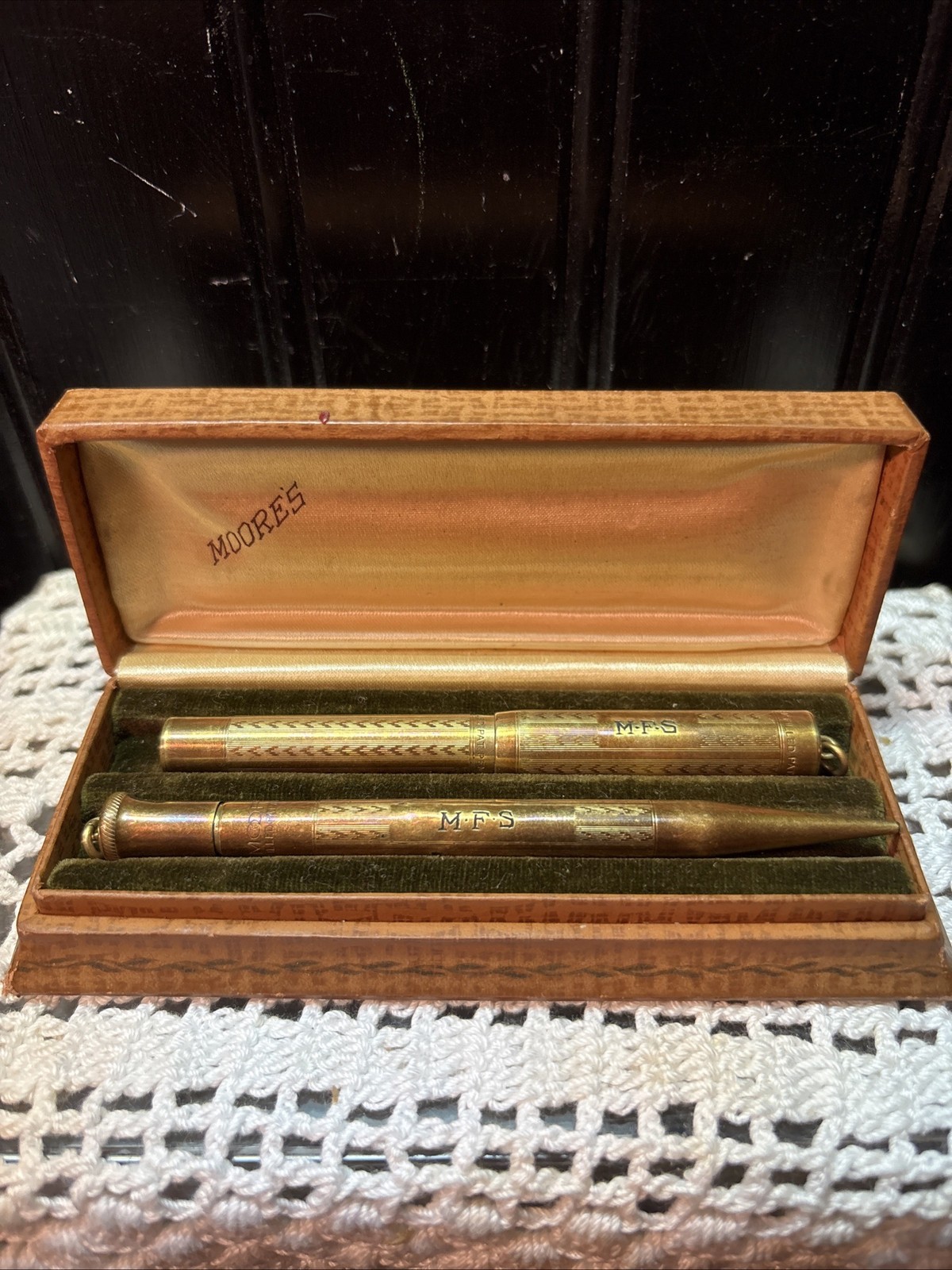 1922 Antique Moore’s 18k Gold Filled Fountain Ink Pen Mechanical Pencil Box Set