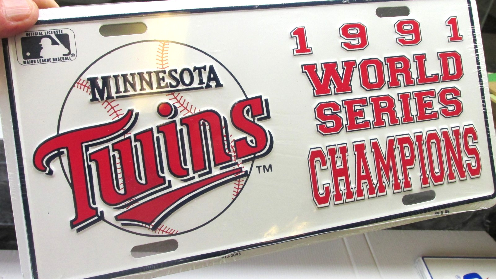 Vintage NOS  1991  Champs Minnesota Twins    Metal License Plate Embossed Sign