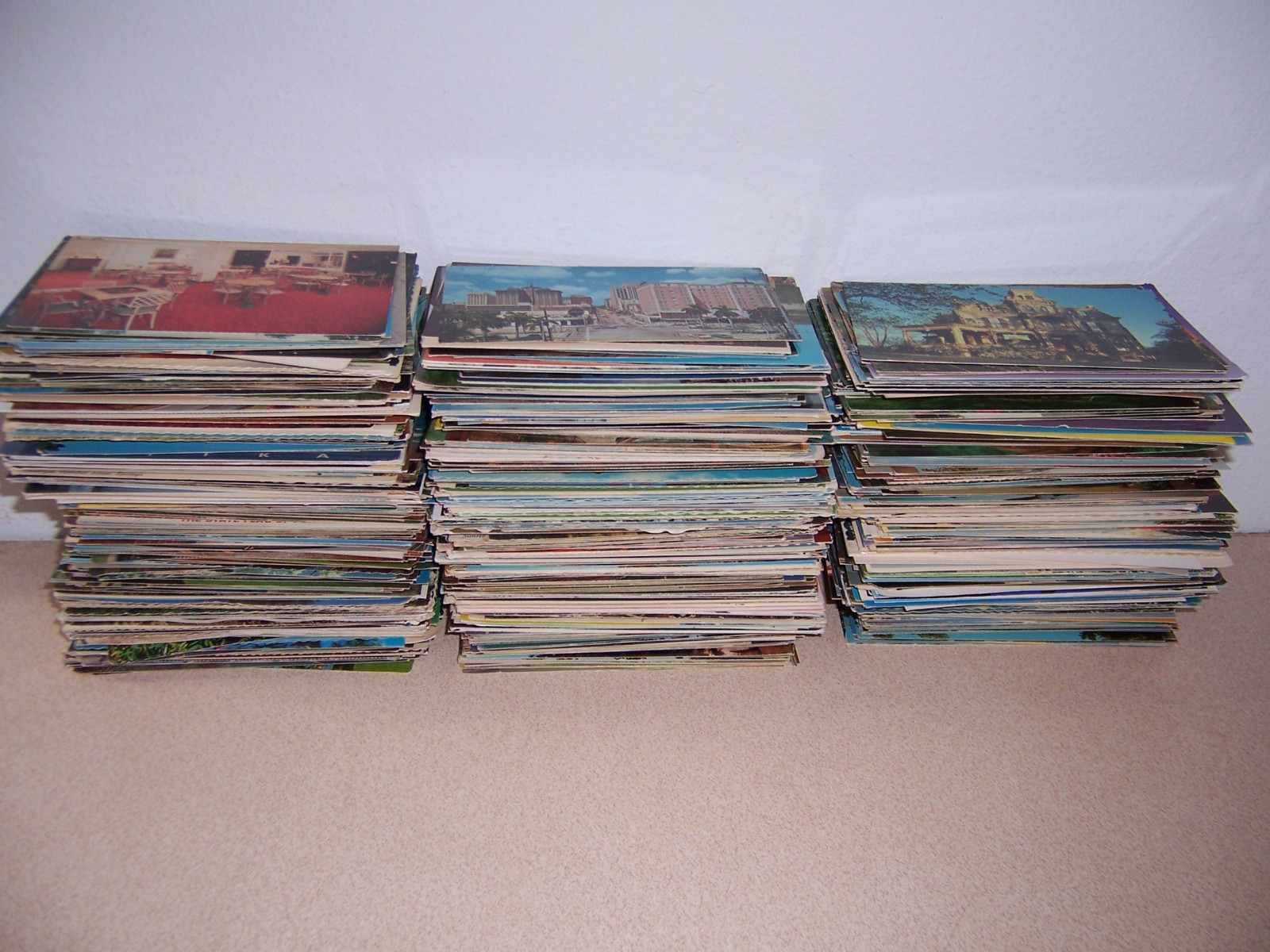 Huge Lot of Vintage USA Postcards, approx 1000 cards, almost 10 Lbs