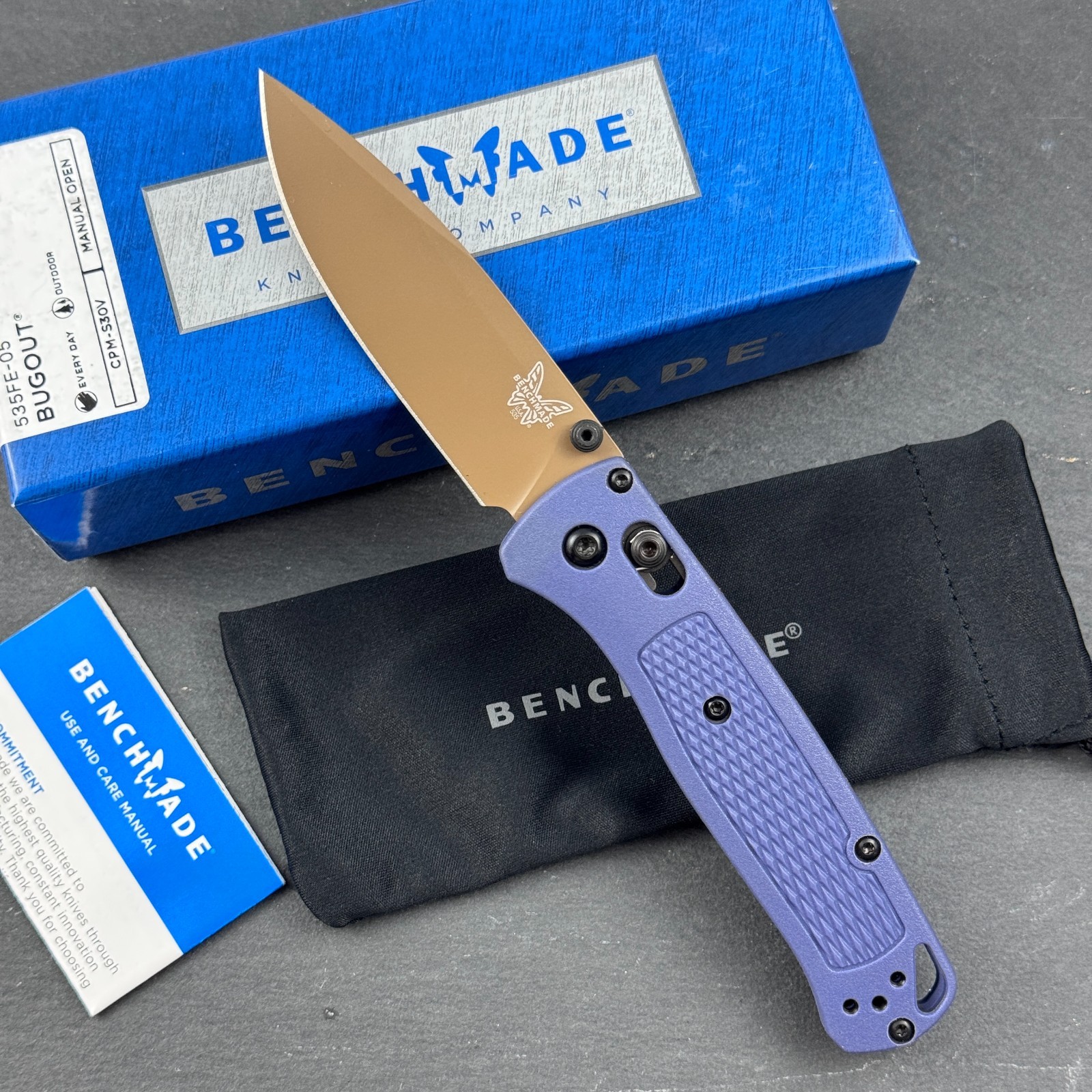 Benchmade Bugout 535FE-05 CPM-S30V Folding Knife Crater Blue Grivory Handle Benchmade Bugout 535FE-05 CPM-S30V Folding Knife Crater Blue Grivory Handle