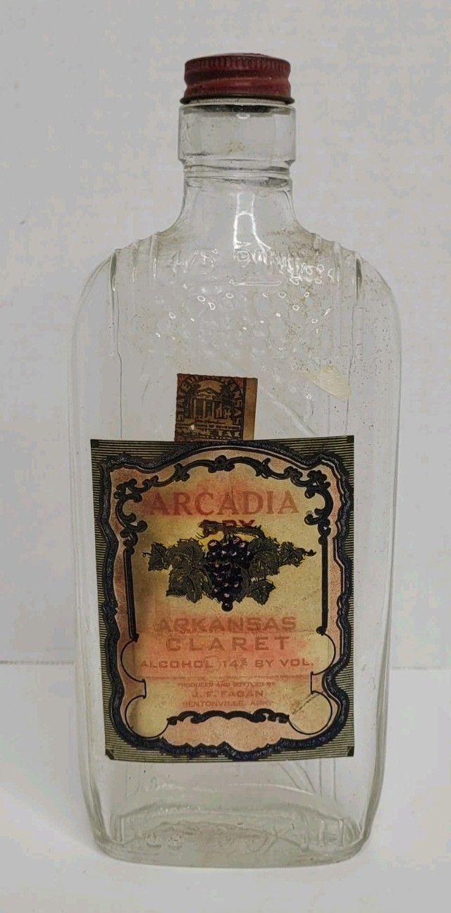 Vintage Arkansas Claret Wine Bottle Arcadia J.F. Fagan Bentonville AR Collector