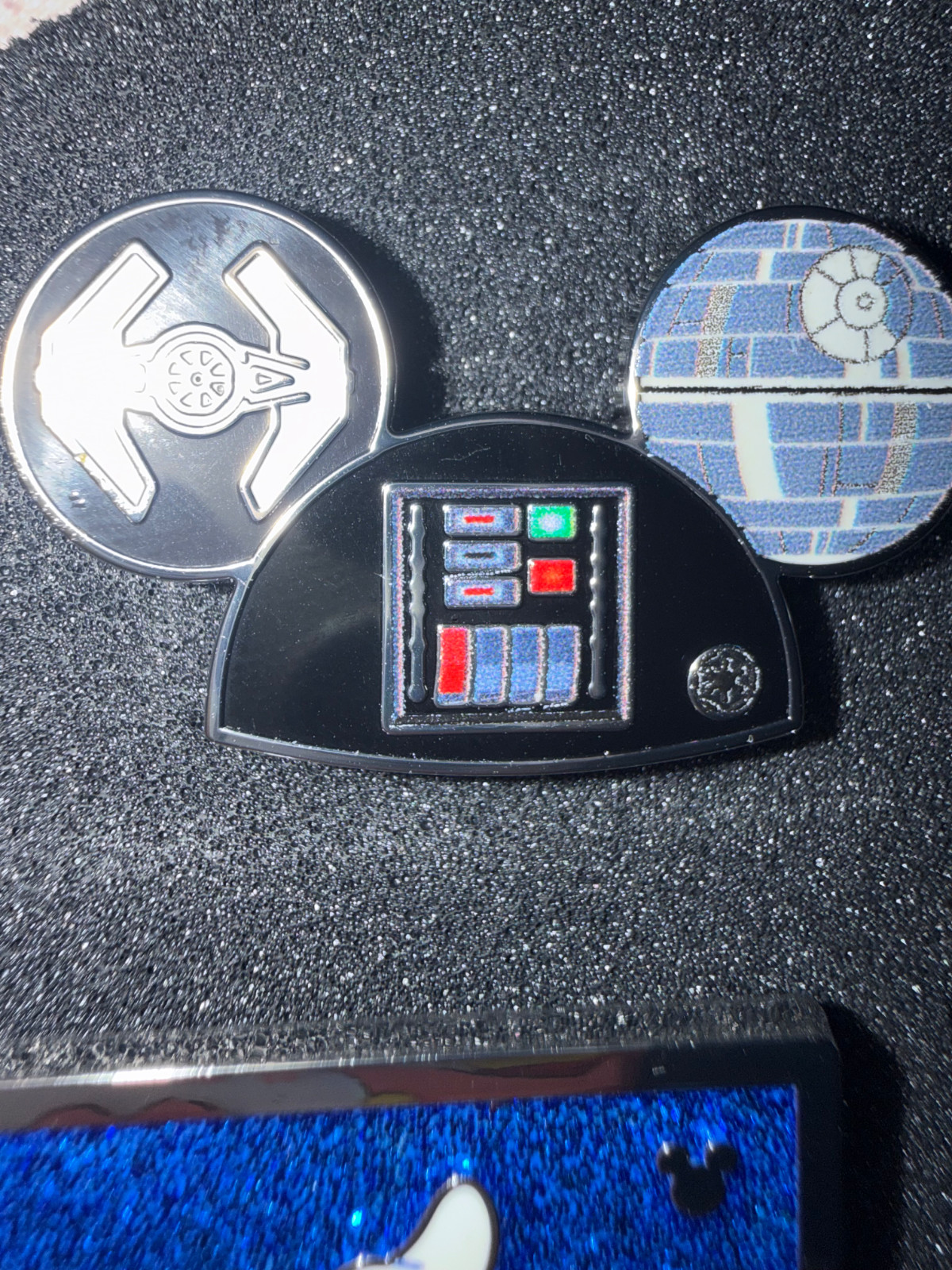 Disneyland 2026 Wave B Hidden Mickey (YOU CHOOSE)