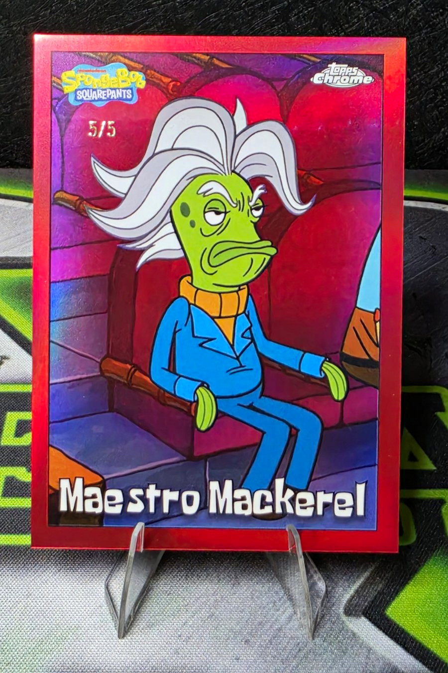 2025 Topps Chrome SpongeBob SquarePants Maestro Mackerel #192 True Red /5