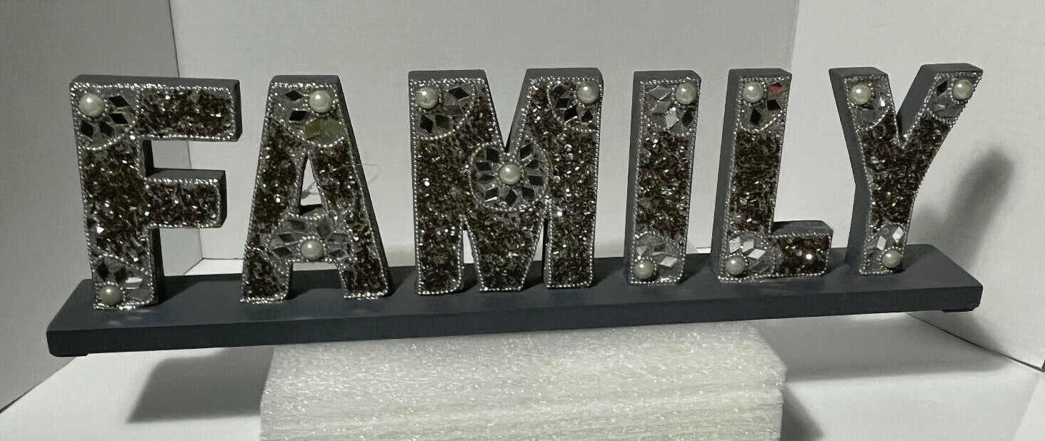 Beautiful Family Decorative Stand