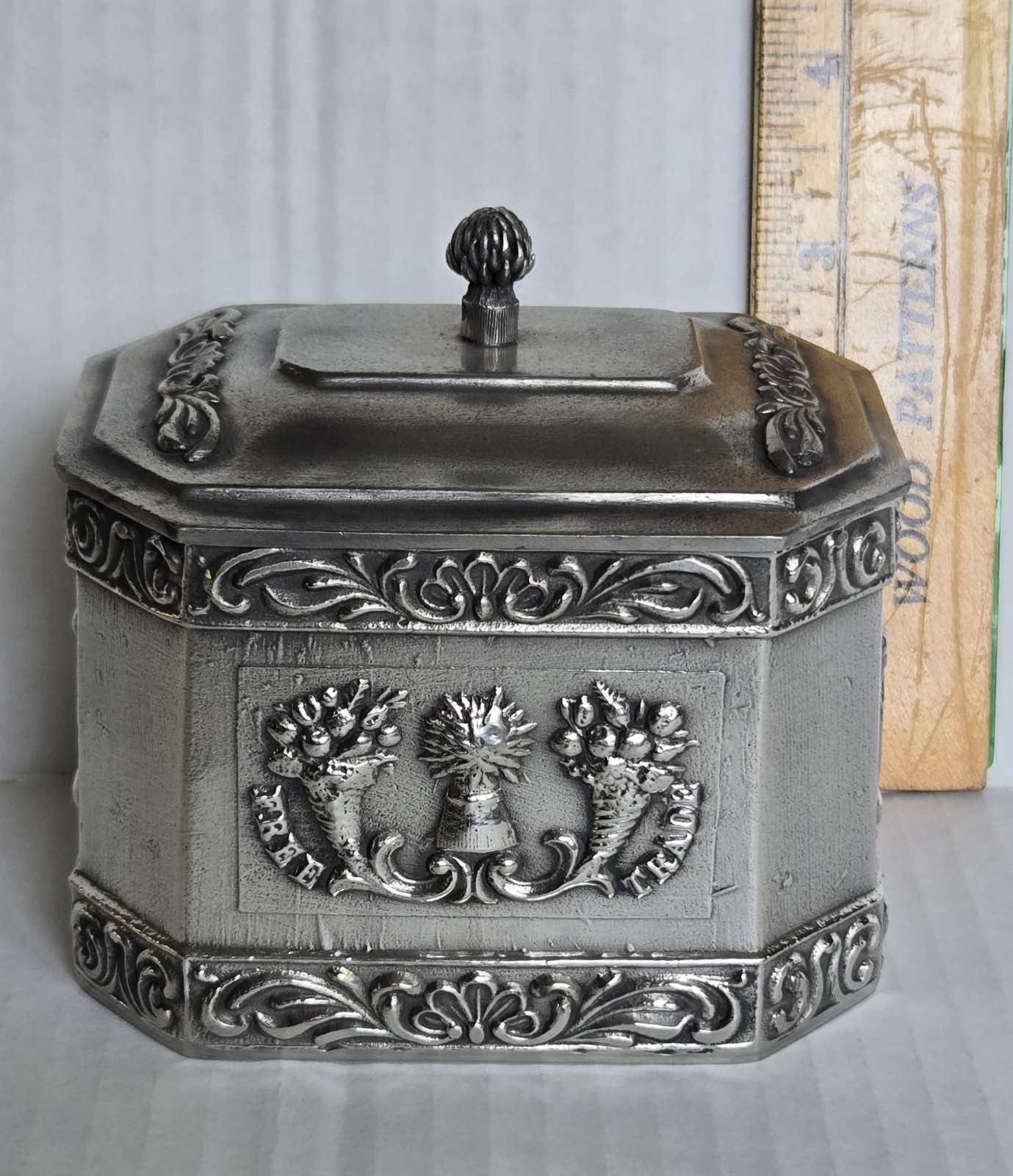 Vintage A.E. Williams Pewter Trinket Tobacco Keeper Box
