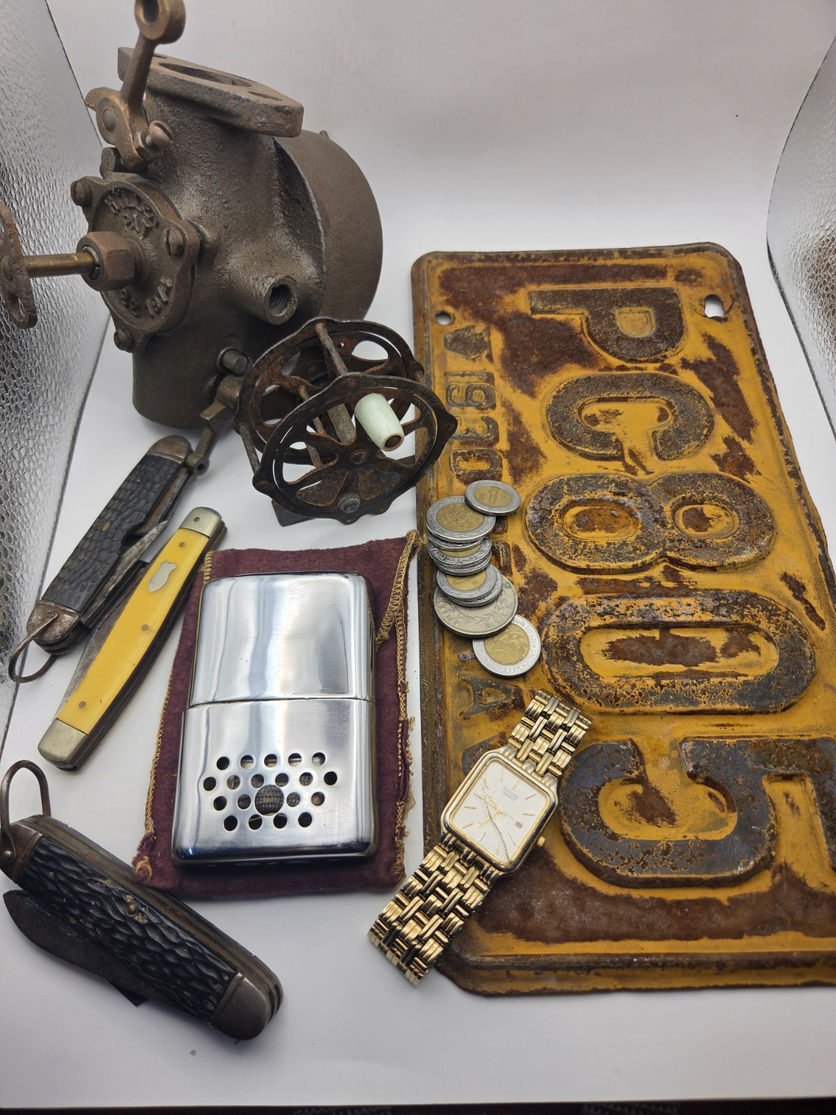 Grandpa's Junk Drawer Antique & Collectables. Pocket Knifes, Citizen Watch Etc