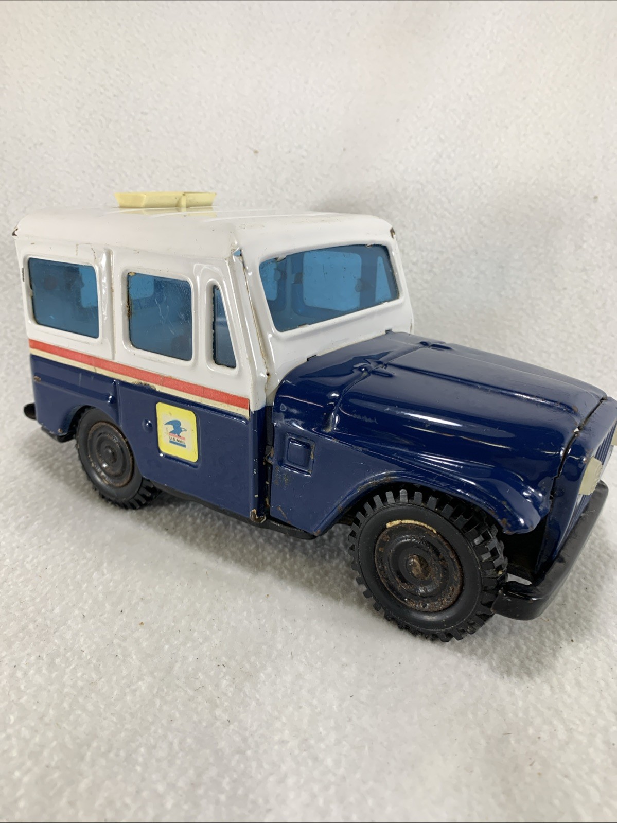 Vintage 1970’s US Mail Delivery USPS Tin Litho Jeep Toy Coin  Bank Truck