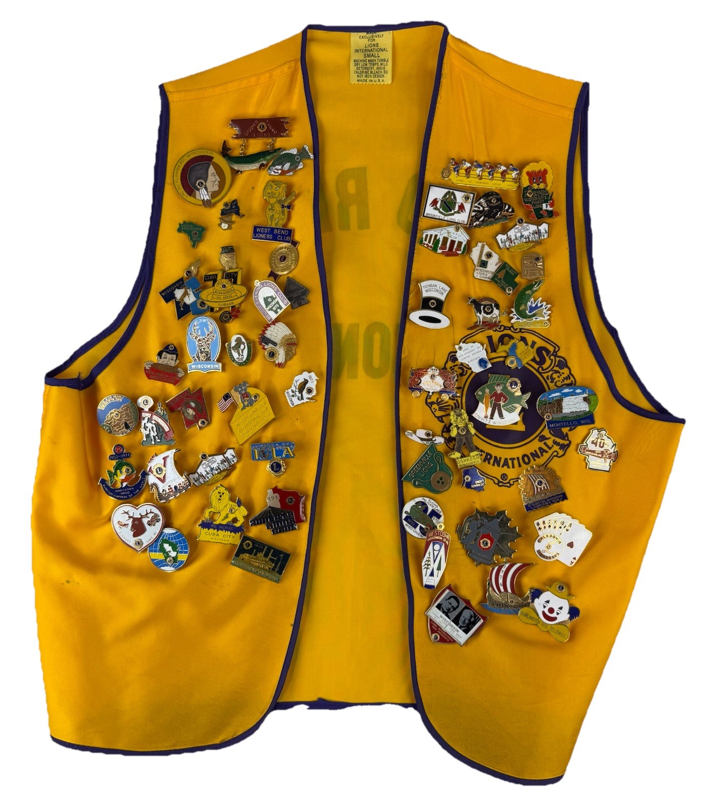 VTG Wisconsin Wild River Lions Club Vest Size Small 62 Different Pins Pinbacks