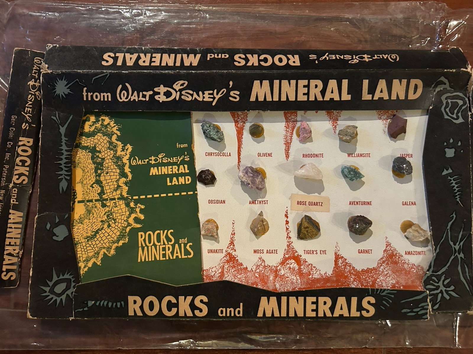 RARE 1950s Walt Disney’s Rocks and Minerals Mineral Land Box Set