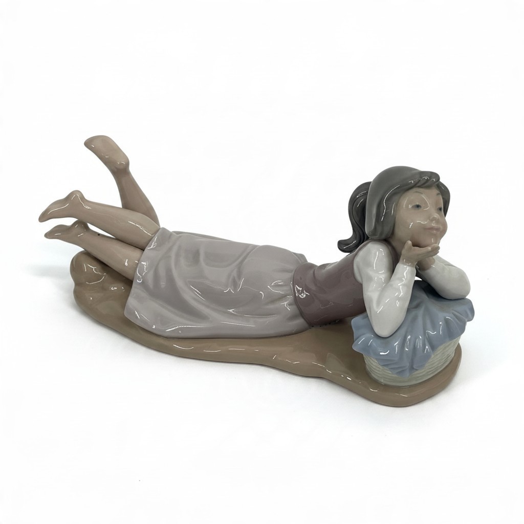 NAO Lladro Porcelain Figurine Girl Lying on Pillow Resting Spain Vintage Glossy