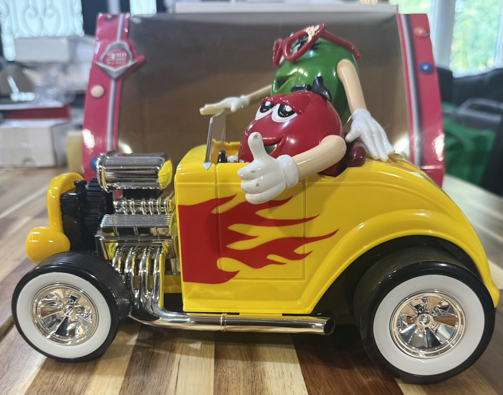 M&M’s Rebel Without a Clue Hot Rod Candy Dispenser Red, Green in Car Great Gift