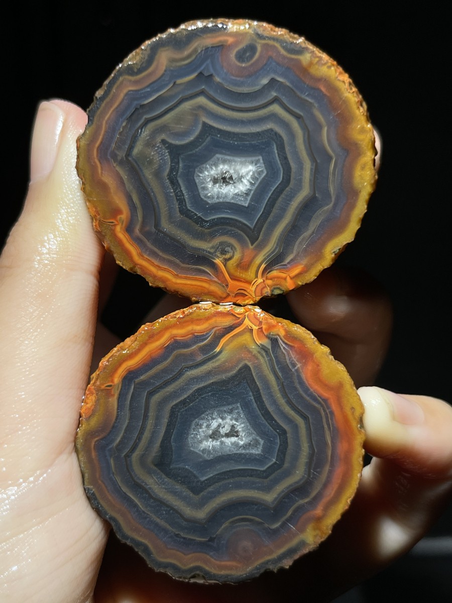 1pair Natural Warring States Red China Agate Crystal Geod Slices 142g A22