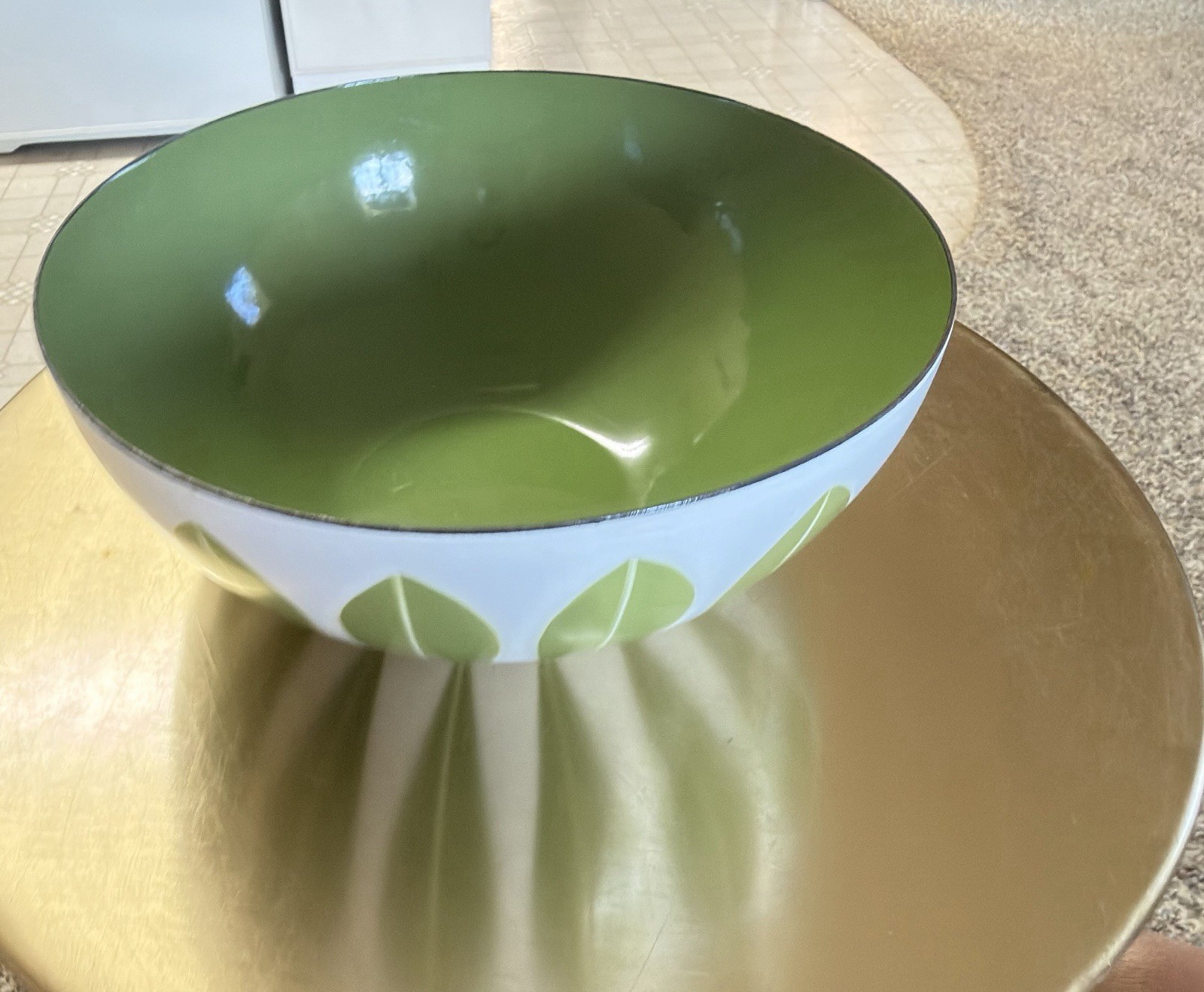Vintage Cathrineholm Norway Enamel Lotus Bowl Avocado Green White Mid Century