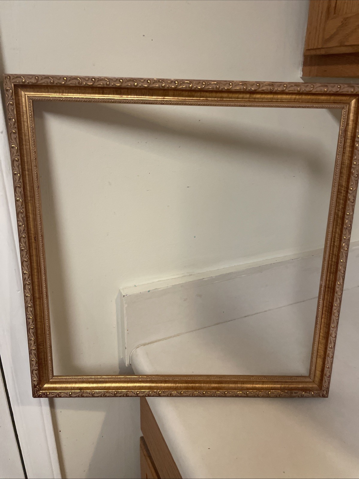 VTG VICTORIAN ERA FITS 16” X16” PICTURE FRAME ORNATE GOLD Floral Leaf Relief