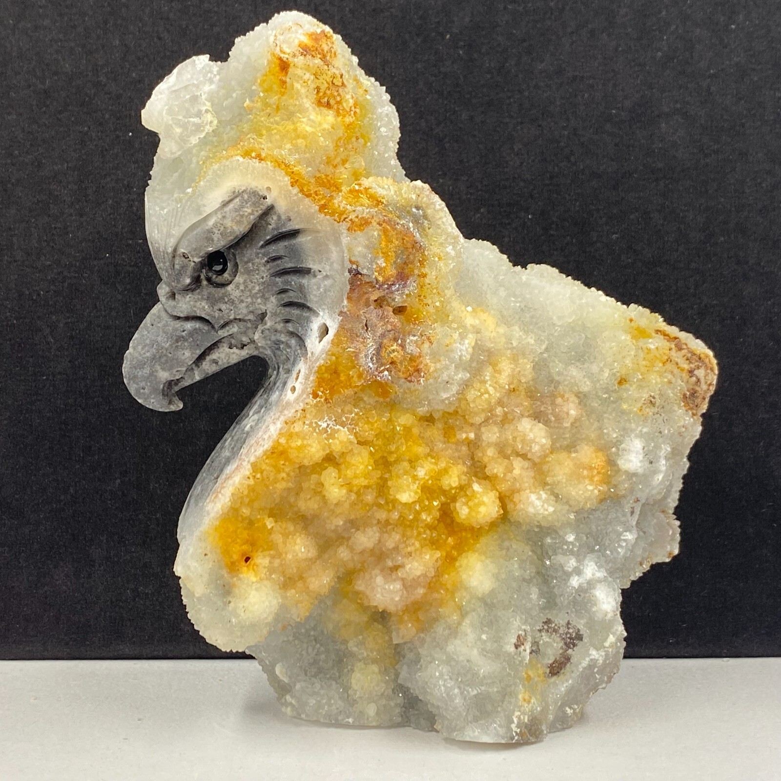 680g Natural crystal mineral specimen, sphalerite, hand-carved eagle collection