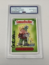 Catherine O’Hara Signed 2022 TOPPS GPK   MAIMED MACAULEY  1b Home Alone PSA DNA picture