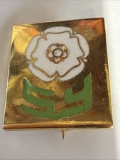 South Yorkshire Enamel Pin Badge Gold Tone Metal Lapel Brooch picture
