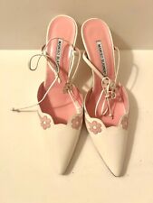 NEW Ivory Leather Manolo Blahnik Shoes With Pink Daisy Flowers and Ankle Straps picture
