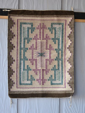 Vintage Coal Mine Mesa Raised Outline Navajo Rug -- 24.5
