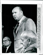 1968 Kansas City Joe Gordon Press Conference Royals Manager Wirephoto 7x9 picture