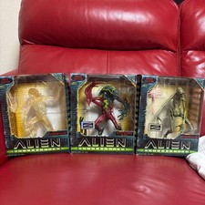 Hasbro Alien Resurrection Figure 3-Piece Set picture