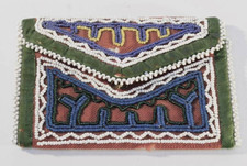 Early Iroquois Beaded Bag picture