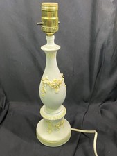 VINTAGE PORCELAIN FLOWER LAMP WHITE PALE YELLOW 14” picture