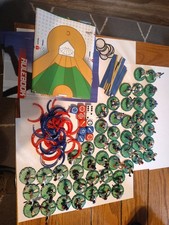 MLB SportsClix Lot, 50 Players, 4 Red Die, 4 Blue Die, 2 Rulebook, Paper mat, Et picture