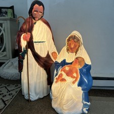 VTG Lighted Nativity Blow Mold 90’s Joseph W/Mary Cradling Baby Jesus picture