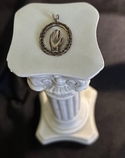 Vintage Sterling Silver Hand Crafted Praying Hands Pendant Medal 2.0g picture