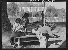 Photo:Washington DC 1910s Day Nursery Preschool Children Outdoor Playtime picture