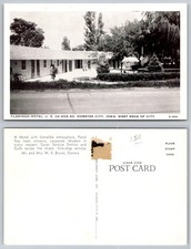 Flamingo Motel Webster City Iowa Postcard picture