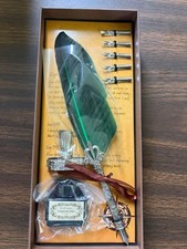 Feather Quill Pen and Ink Set Antique Calligraphy Pen for Writing picture
