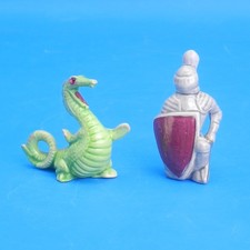 Arcadia Ceramics DRAGON & KNIGHT Vintage Miniature Salt & Pepper Shakers *RARE* picture