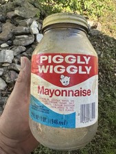 RARE EVEN ON EBAY Vintage PIGGLY WIGGLY Mayonnaise Jar w Label  & Lid One Quart picture