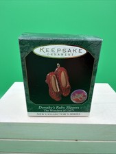 NIB~1998 Hallmark Keepsake Ornament 