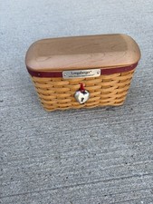 Longaberger 2004 Hostess Appreciation Basket Set picture
