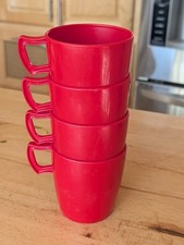 4 Vintage Red Antiference Campus Plastic Cups Mugs Made in UK Picnic picture